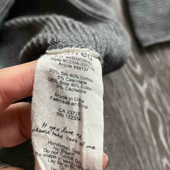 Aritzia Wilfred silk/cashmere sweater - Picture 5 of 6